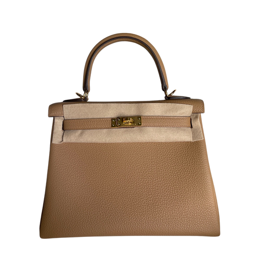 Hermès Kelly 28 Biscuit with Gold Hardware